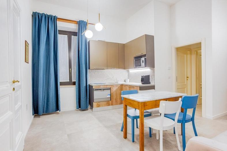 Villino Mari Camere Con Parcheggio Privato Gratuito Ascoli Piceno Exterior foto
